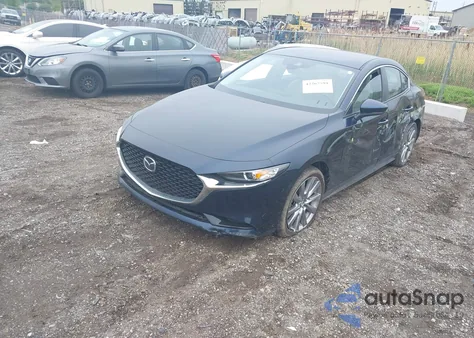 2019 Mazda Mazda3 Preferred Package из США, поврежденный, VIN JM1BPBDM5K1133296